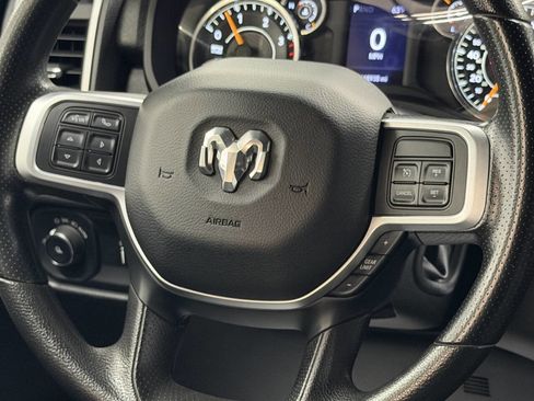 Used 2021 RAM 2500 Big Horn image 24