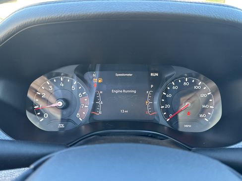 New 2026 Jeep Compass Latitude image 9