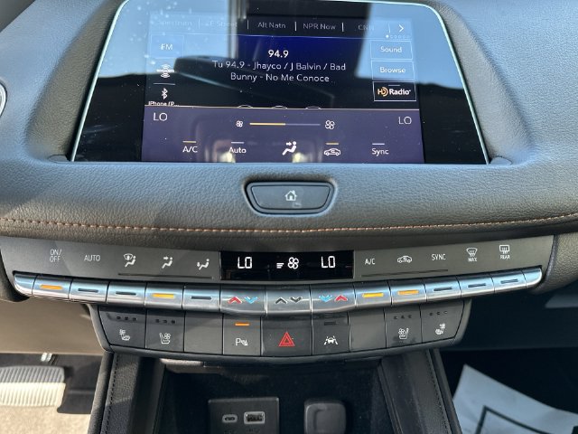 Certified 2023 Cadillac XT4 Premium Luxury w/ Driver Assist Package FWD image 26