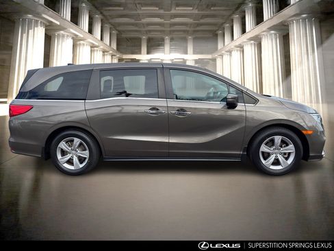 Used 2018 Honda Odyssey EX-L image 3