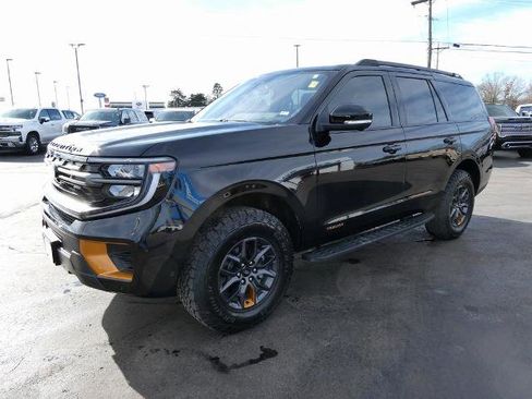 Certified 2025 Ford Expedition Tremor image 8