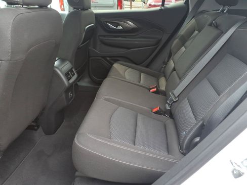 Used 2023 GMC Terrain SLE w/ Driver Convenience Package AWD/4WD image 13
