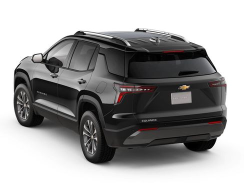 New 2026 Chevrolet Equinox LT w/ Convenience Package II FWD image 17