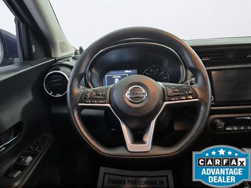 Used 2021 Nissan Kicks SV FWD image 35