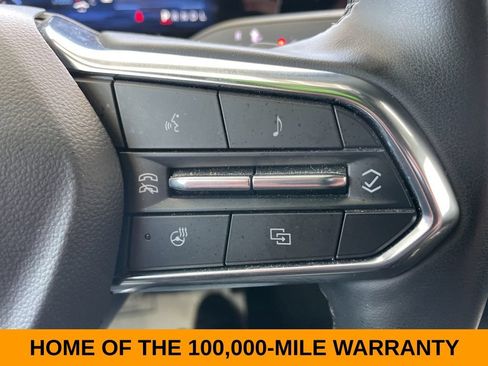 Used 2025 Chevrolet Equinox LT AWD/4WD image 13