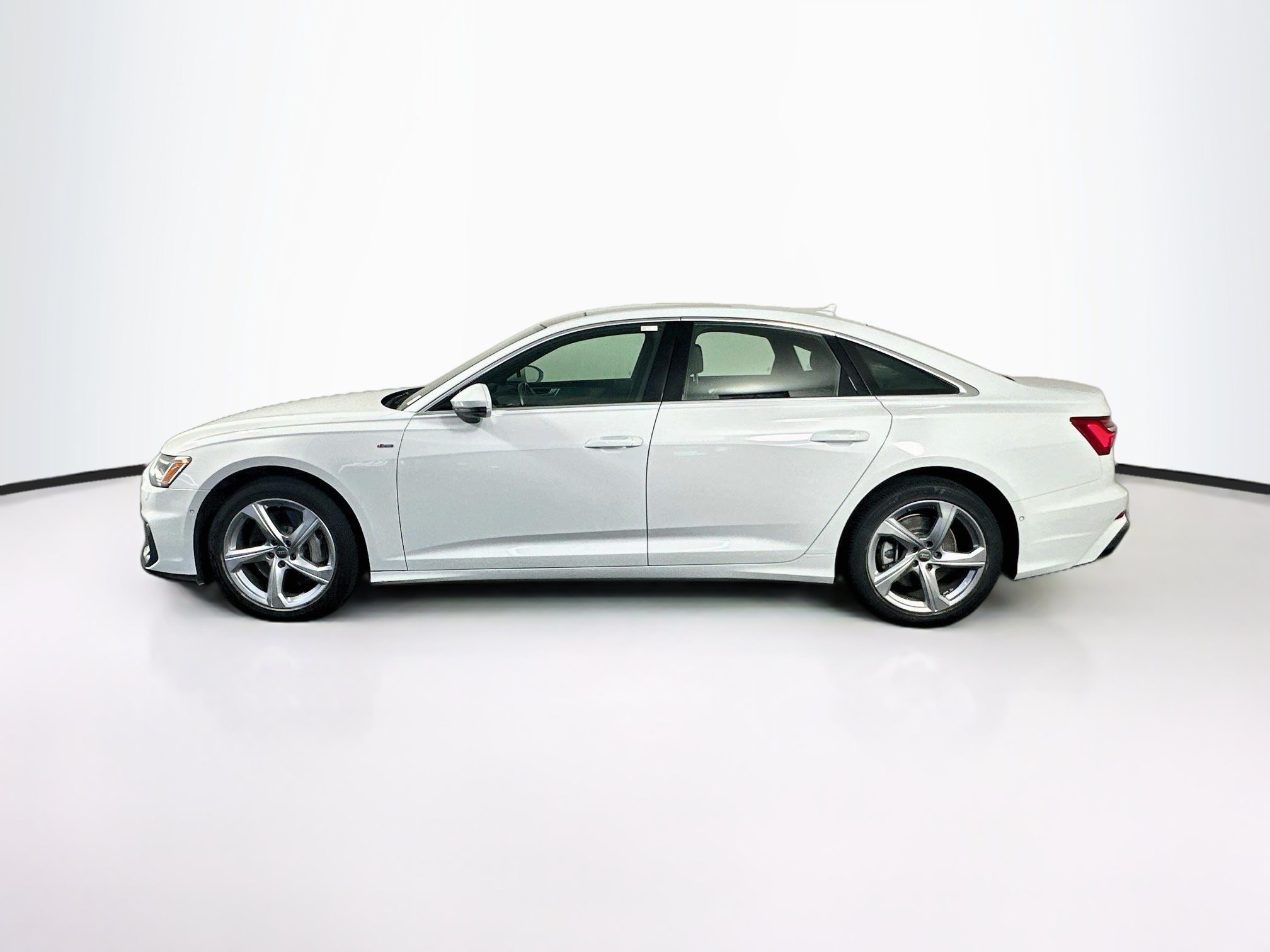 Used 2024 Audi A6 Premium Plus AWD/4WD image 4