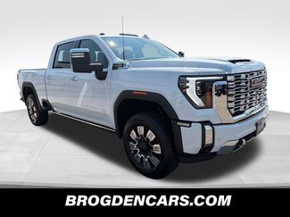 New 2026 GMC Sierra 2500 Denali w/ Technology Package AWD/4WD 360° Tour