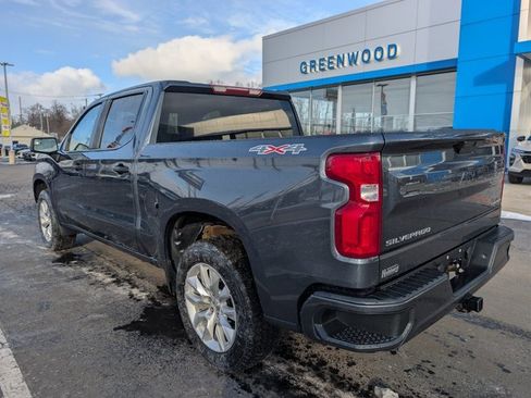 Used 2021 Chevrolet Silverado 1500 Custom w/ Safety Confidence Package image 3