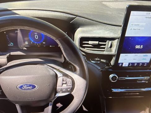 Certified 2022 Ford Explorer ST w/ Equipment Group 401A image 9