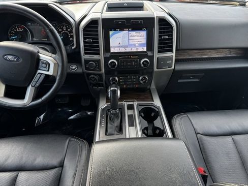 Used 2019 Ford F150 Lariat w/ Equipment Group 502A Luxury image 2