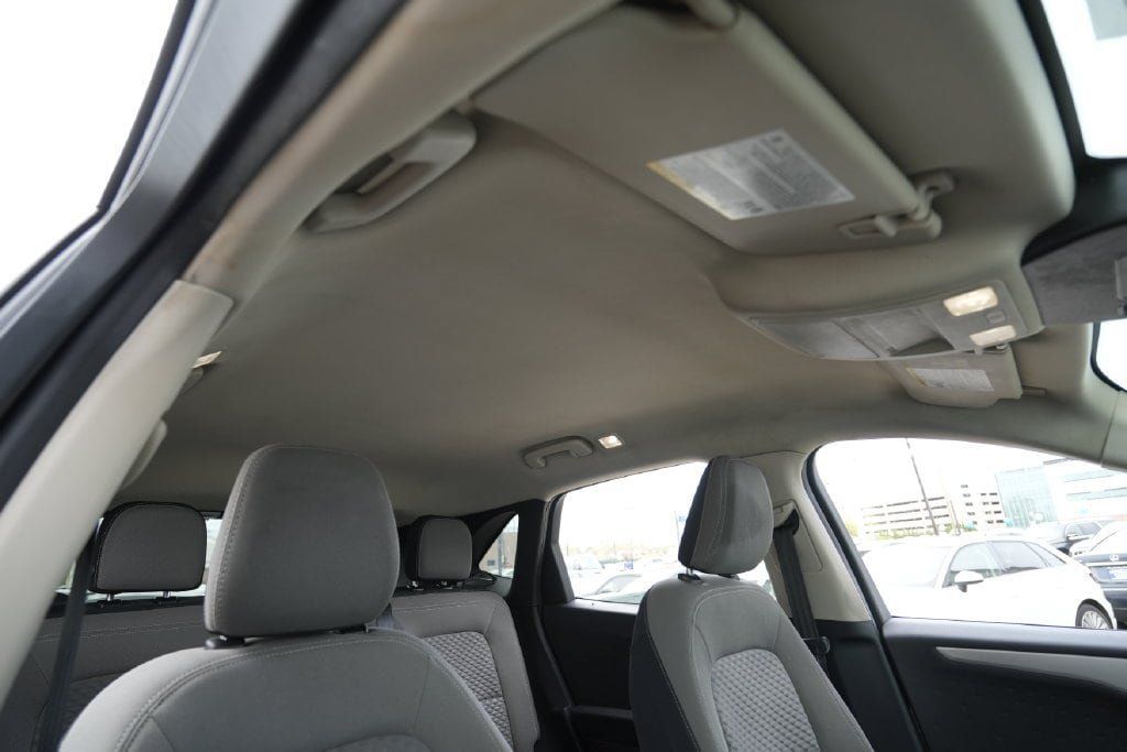 Used 2020 Ford Escape SE FWD image 29