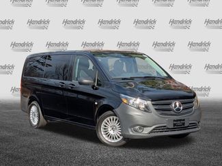 Used 2023 Mercedes-Benz Metris Passenger video 2