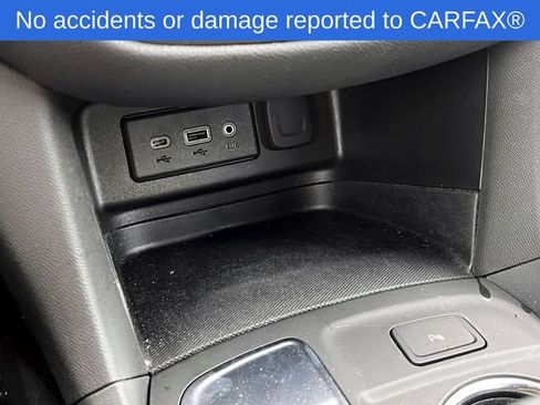 Certified 2024 Chevrolet Equinox LT w/ LPO, Floor Liner Package FWD image 28