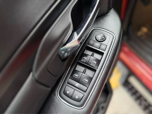 Used 2018 RAM 1500 Rebel w/ Luxury Group image 15