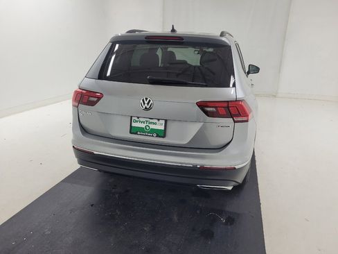 Used 2021 Volkswagen Tiguan SE AWD/4WD image 7