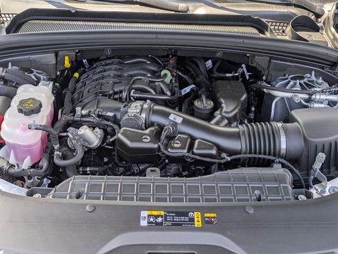 New 2025 Jeep Grand Cherokee L Altitude image 31