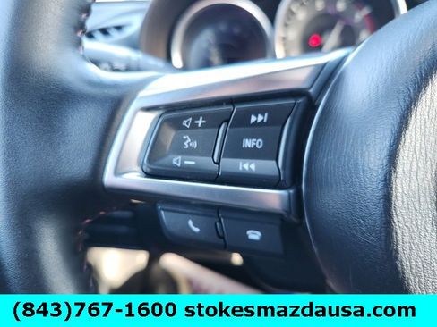 Used 2018 MAZDA MX-5 Miata Club image 32
