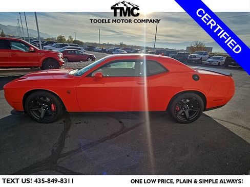 Used 2022 Dodge Challenger SRT Hellcat Redeye image 6