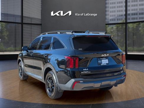 Used 2024 Kia Sorento SX Prestige w/ Sage Leather Package image 12