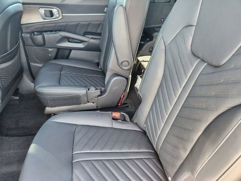 New 2026 Kia Sorento SX Prestige image 9