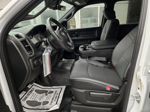 New 2026 RAM 3500 Tradesman image 18