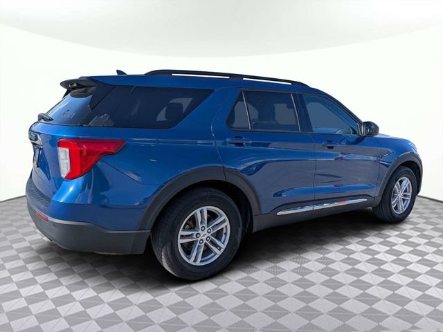 Used 2023 Ford Explorer XLT RWD image 4