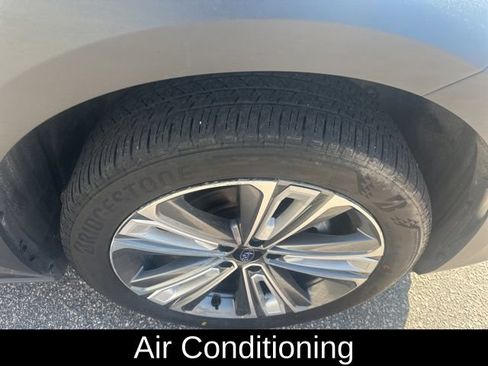 Used 2023 Subaru Solterra AWD image 13