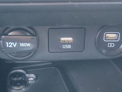 Certified 2023 Hyundai Elantra SEL w/ Convenience Package FWD image 15