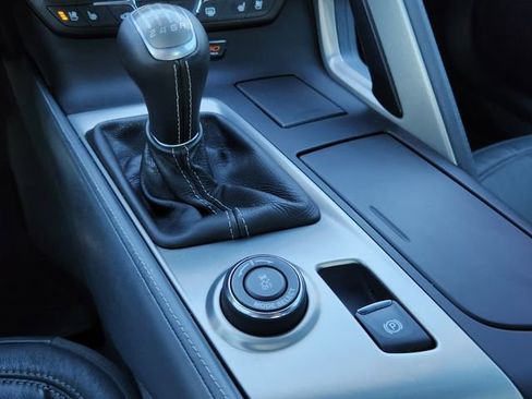 Used 2016 Chevrolet Corvette Z06 w/ 2LZ Preferred Equipment Group image 24