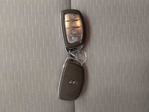 Used 2020 Hyundai Tucson Value FWD image 32