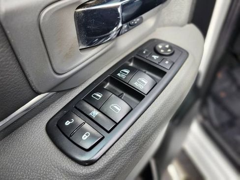 Used 2017 RAM 1500 Big Horn AWD/4WD image 17