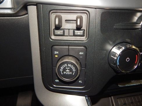 New 2025 Ford F150 Lariat w/ Equipment Group 501A Mid image 23