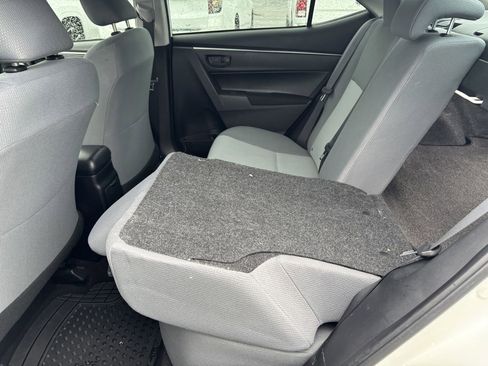 Used 2016 Toyota Corolla L image 24