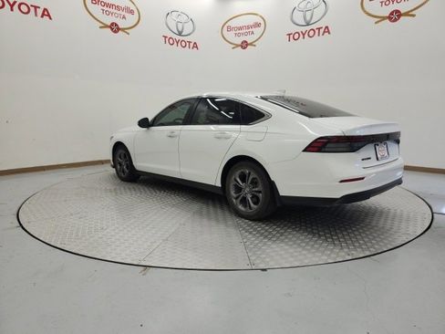 Used 2024 Honda Accord EX image 6