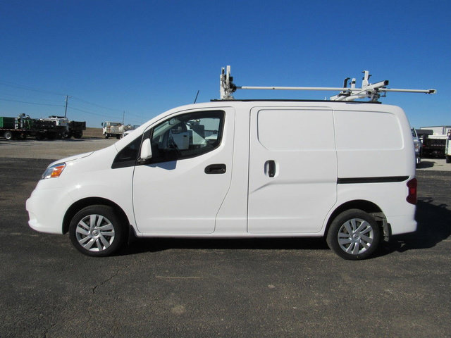 Used 2021 Nissan NV200 SV w/ Sliding Door Glass Package FWD image 2
