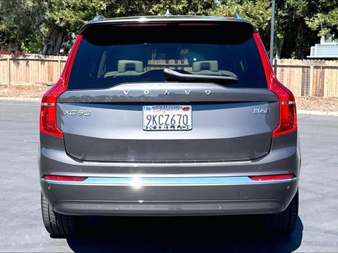 Used 2023 Volvo XC90 B6 Plus w/ Protection Package Premier AWD/4WD image 7