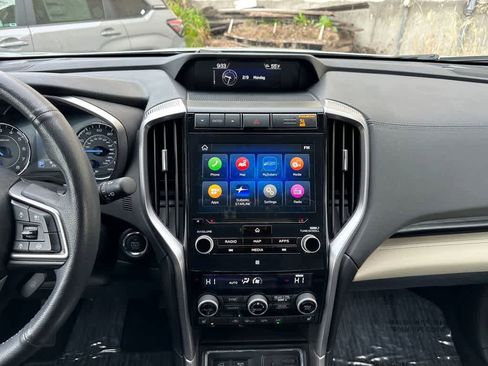 Used 2022 Subaru Ascent Limited w/ Technology Package image 17