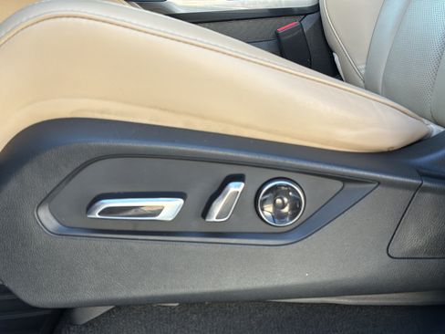 Used 2023 Acura MDX FWD w/ Technology Package image 11