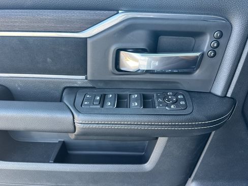 New 2026 RAM 3500 Laramie AWD/4WD image 10