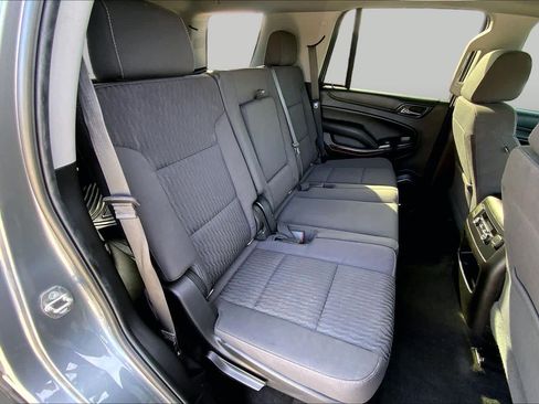 Used 2018 Chevrolet Tahoe LS RWD image 20