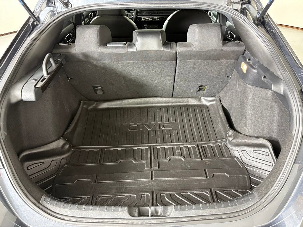Used 2025 Honda Civic Sport image 40