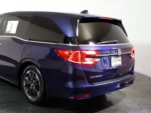 Used 2022 Honda Odyssey Elite image 11