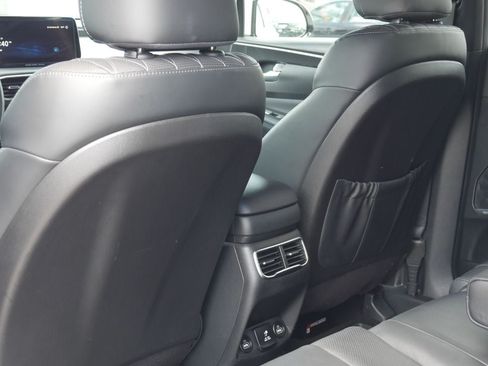 Used 2023 Hyundai Santa Fe Calligraphy AWD/4WD image 28