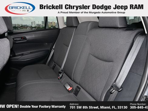 Used 2024 Toyota Corolla Cross LE w/ Moonroof Package FWD image 18