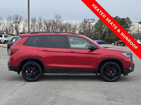 Used 2025 Honda Passport Black Edition image 6