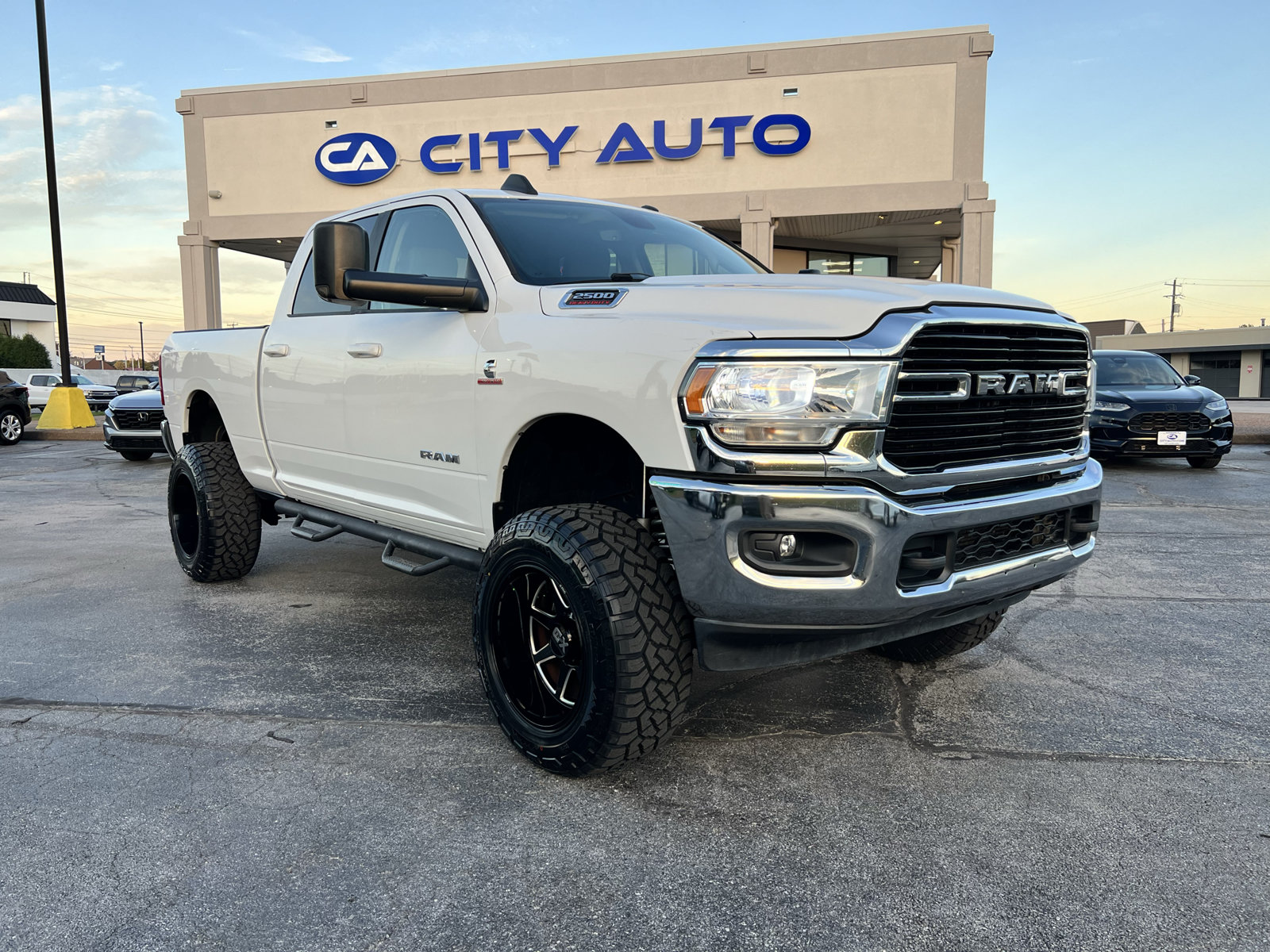 Used 2020 RAM 2500 Big Horn w/ Level 1 Equipment Group AWD/4WD image 1