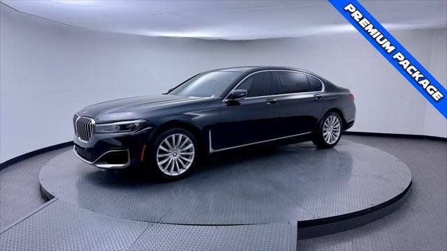 Used 2022 BMW 740i w/ Premium Package RWD image 2