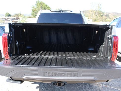 Used 2024 Toyota Tundra Limited w/ TRD Off-Road Package AWD/4WD image 10