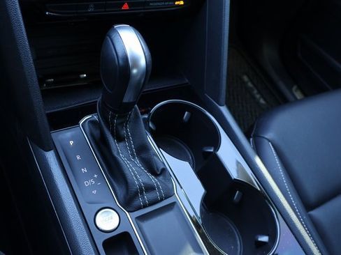 Certified 2023 Volkswagen Atlas SE image 26