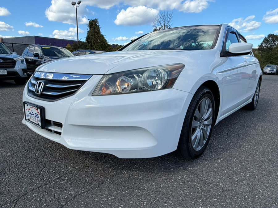 Used 2011 Honda Accord EX image 1